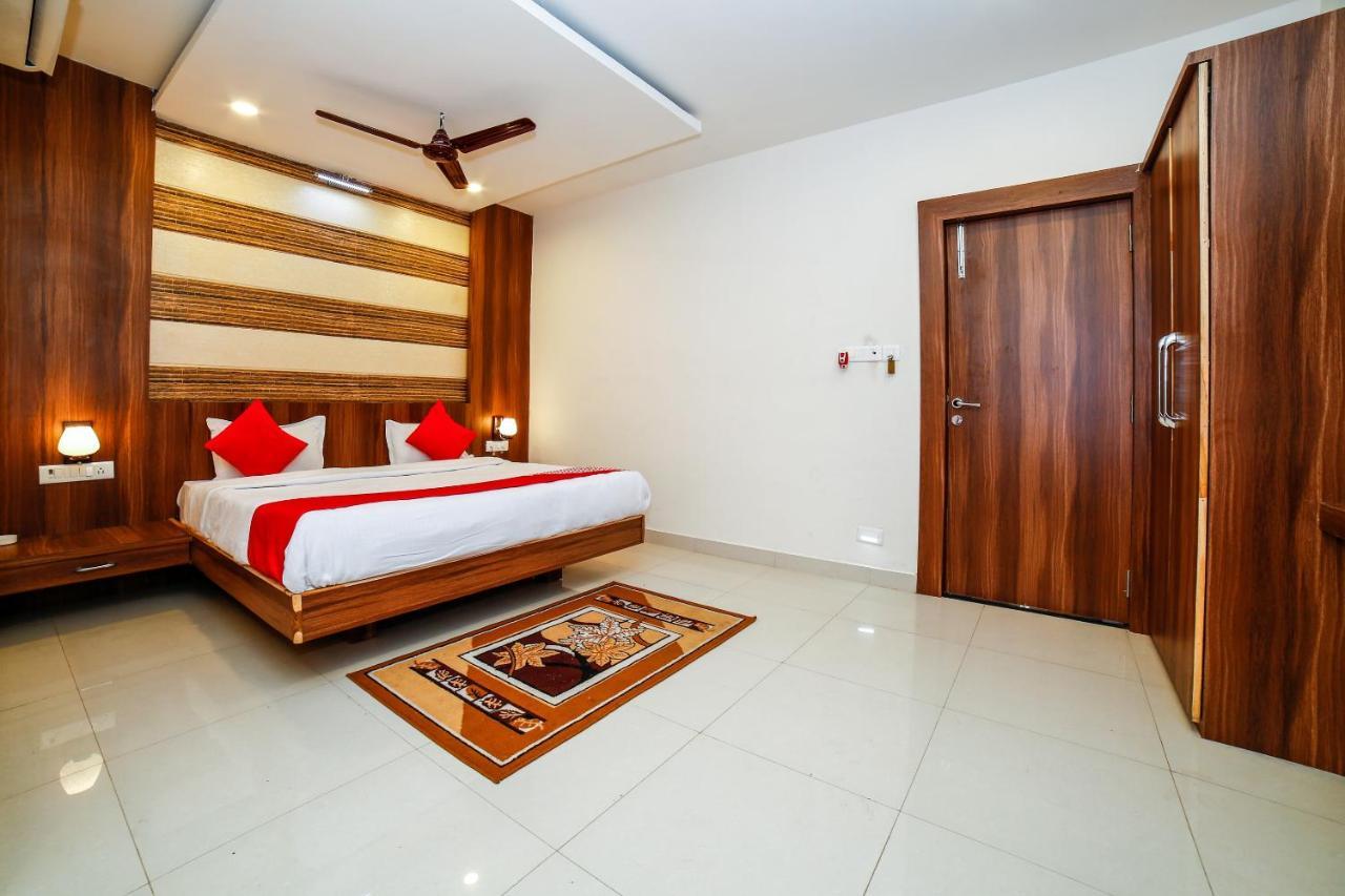 Oyo 35769 Hotel Rishabh Jhānsi Eksteriør bilde
